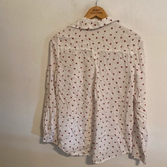BEACH LUNCH LOUNGE WHITE HEART BUTTON DOWN SHIRT L - Picture 3 of 3